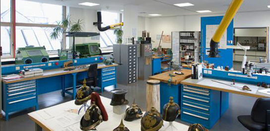 航空研究所使用工作台升级改造中