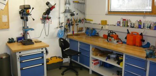 宇通汽车选择工作台