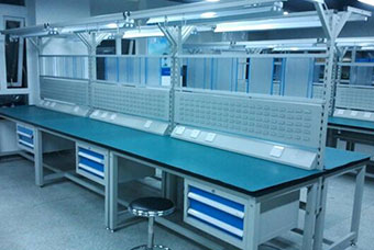 航空工业集团某研究所再一次选用防静电工作台